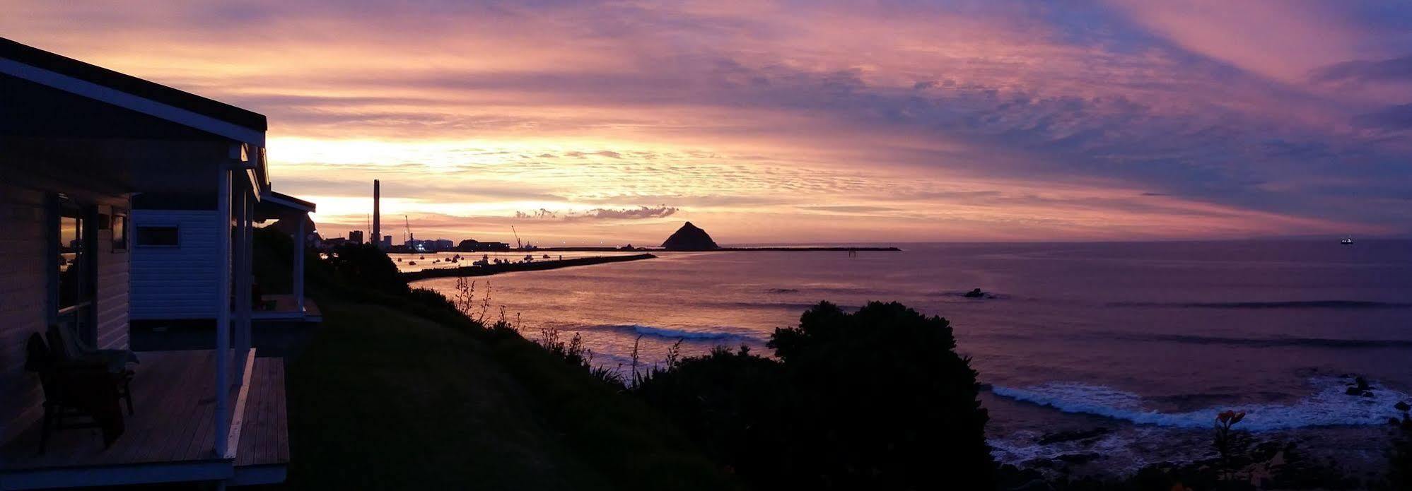 Belt Road Seaside Holiday Park New Plymouth Exterior foto